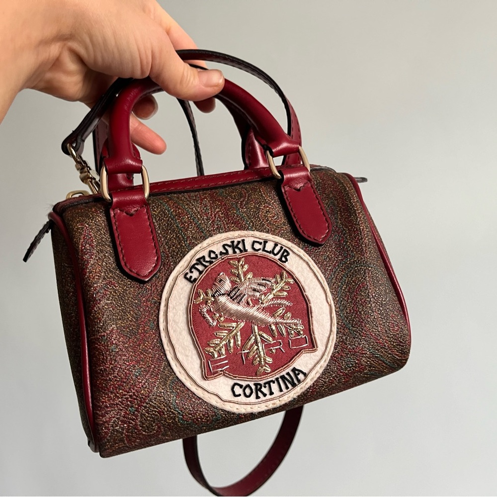 ETRO LEATHER CROSSBODY BAG. “Etro Ski Club” hand-ticked patch. Immaculate.